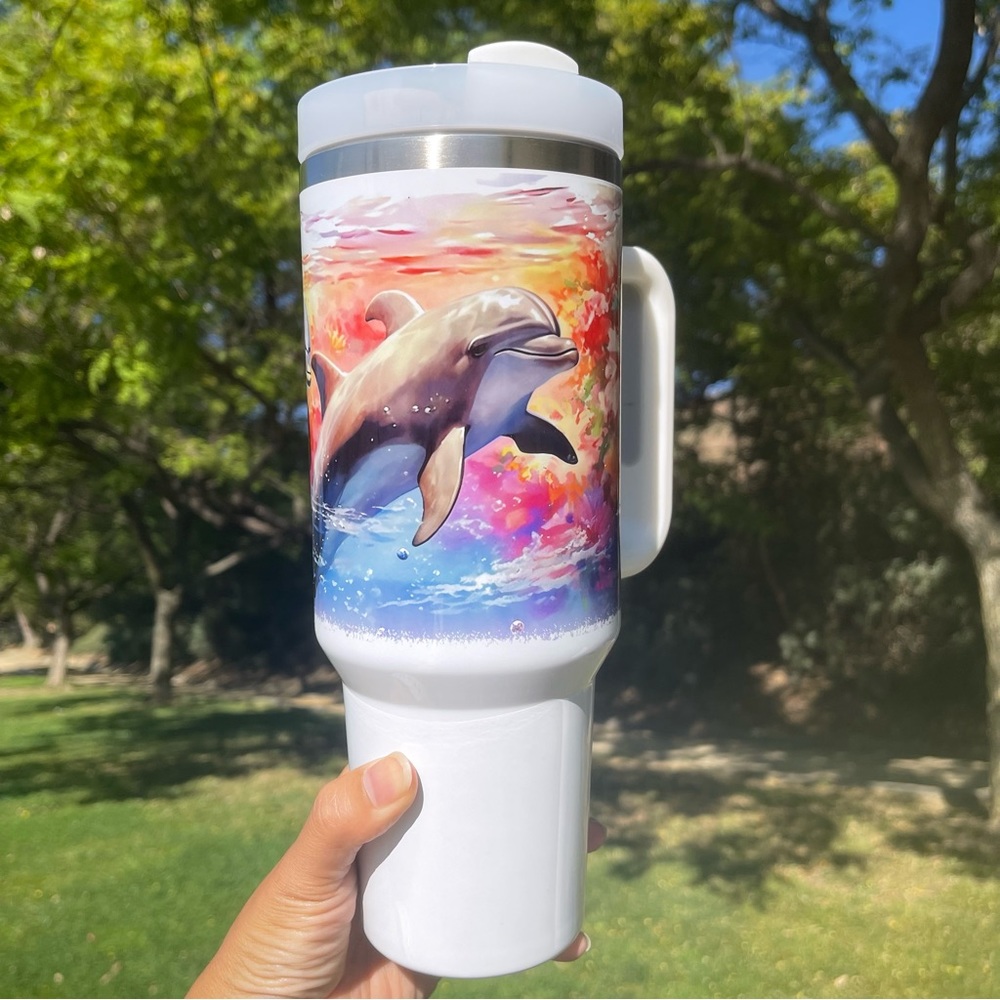 40 oz Colorful dolphin Double-wall vacuum insulation Tumbler with straw.… - Picture 7 of 9